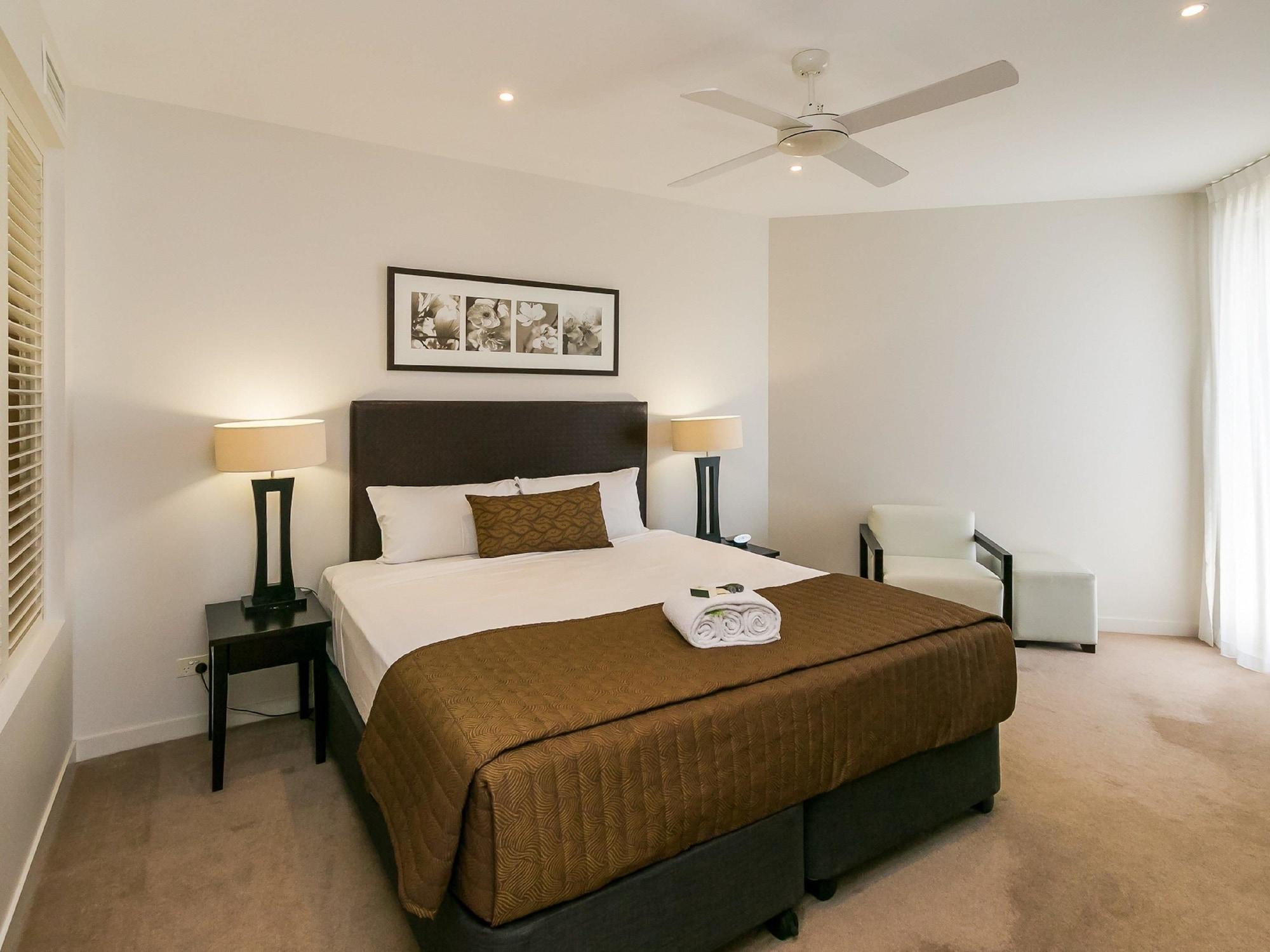 Grand Mercure Allegra Hervey Bay Zewnętrze zdjęcie A bedroom at the hotel