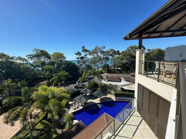 Grand Mercure Allegra Hervey Bay Zewnętrze zdjęcie View from the balcony of a two-bedroom apartment at the Mantra on Saltwater Island