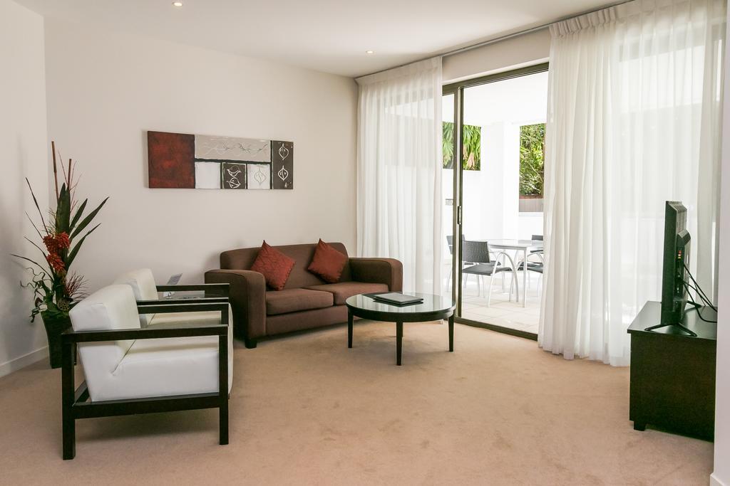 Grand Mercure Allegra Hervey Bay Zewnętrze zdjęcie A living room