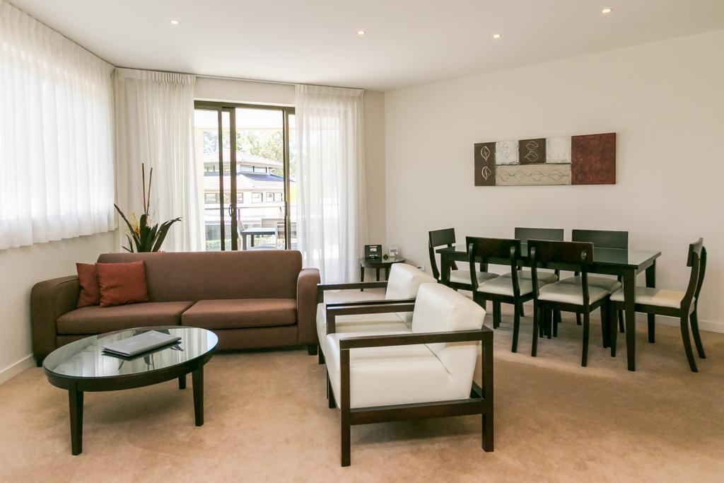Grand Mercure Allegra Hervey Bay Zewnętrze zdjęcie A living room