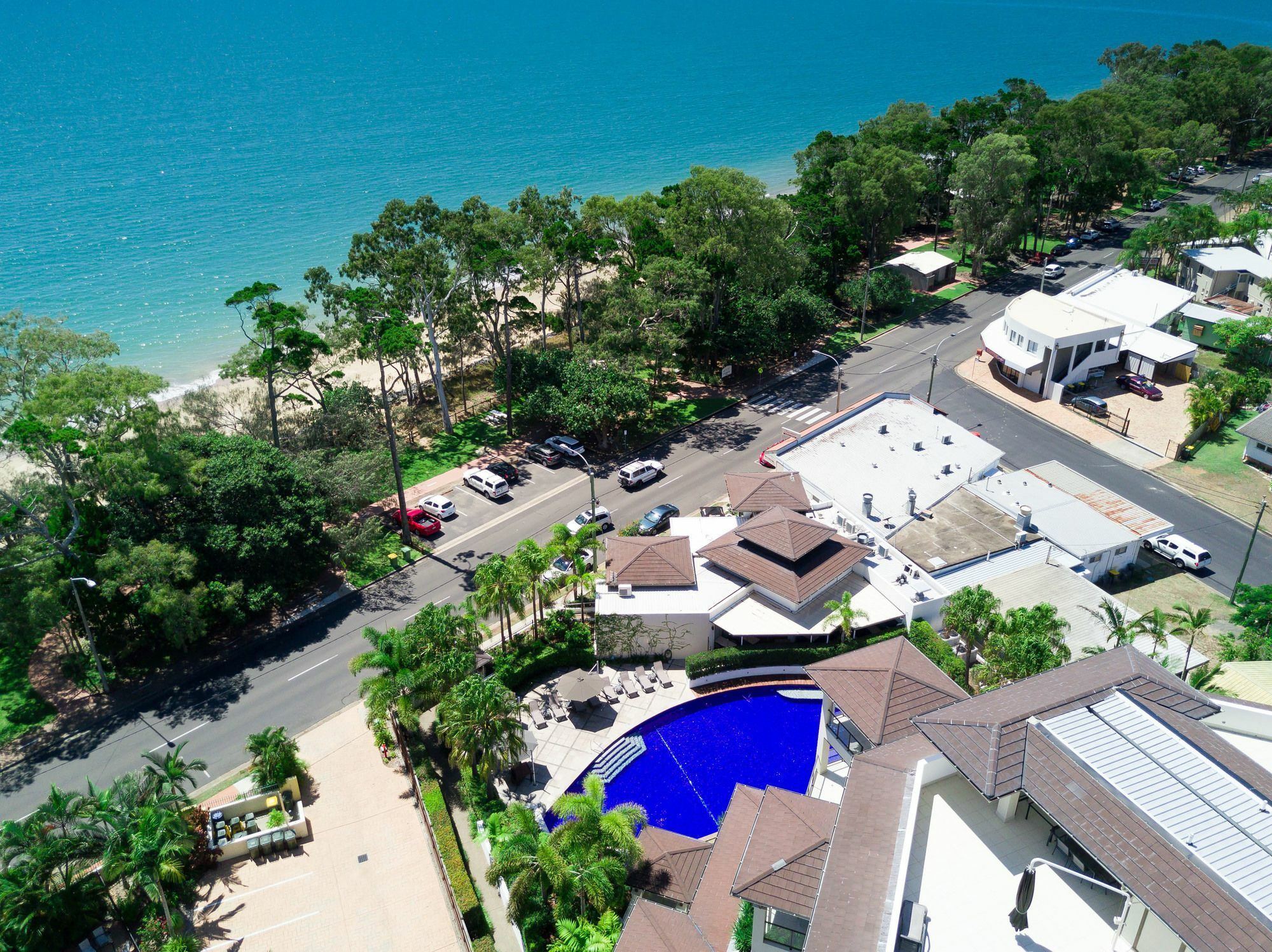 Grand Mercure Allegra Hervey Bay Zewnętrze zdjęcie Aerial view of the resort