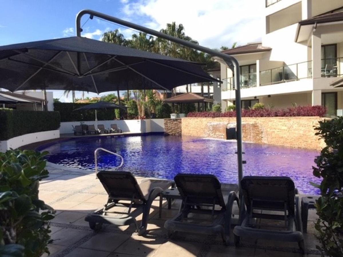 Grand Mercure Allegra Hervey Bay Zewnętrze zdjęcie The swimming pool at the hotel